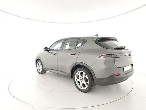 Usata Alfa Romeo Tonale Sprint 174 CV (127 kW) 2023 Grigio scuro SUV