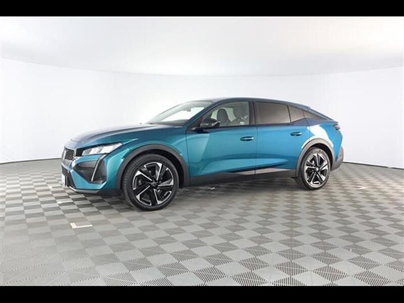 Usata Peugeot 408 Allure 130 CV (95 kW) 2023 Verde scuro SUV