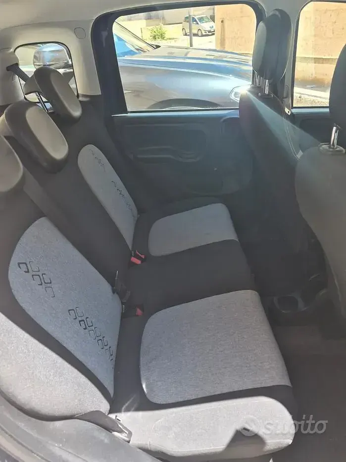 Usata Fiat Panda 69 CV (50 kW) 2017 Blu Utilitaria