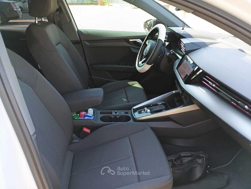 Usata Audi A3 Ambiente 116 CV (85 kW) 2021 Bianco Berlina
