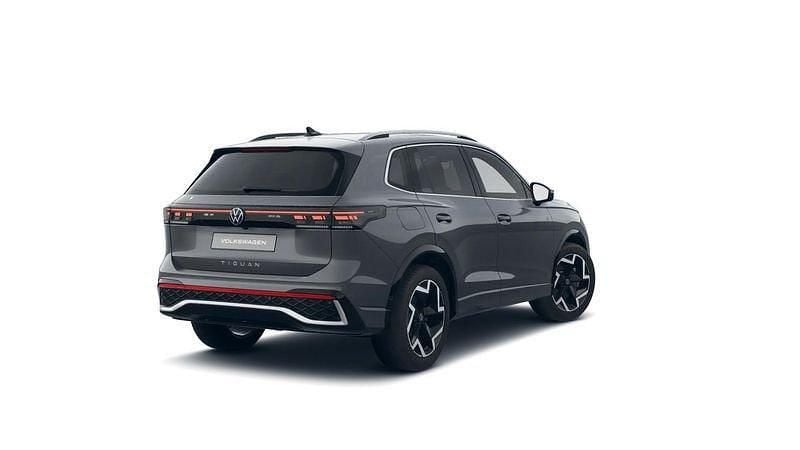 Usata VW Tiguan R-line 150 CV (110 kW) 2025 Grigio SUV