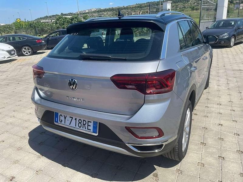 Occasion VW T-Roc Sportline 116 PK (85 kW) 2025 Grijs SUV
