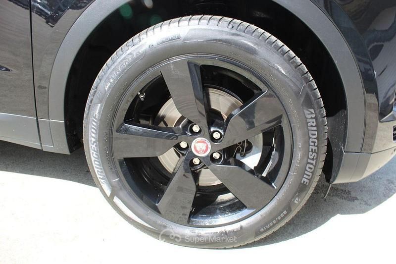 Usata Jaguar E-Pace R-Dynamic 182 CV (133 kW) 2019 Nero SUV