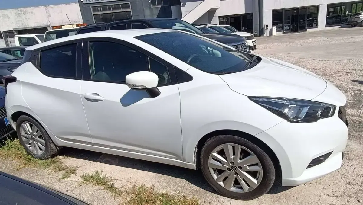 Usata Nissan Micra Acenta 101 CV (74 kW) 2019 Bianco Utilitaria