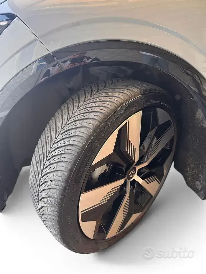 Usata Renault Mégane IV Techno 55 kW (75 CV) 2023 Grigio Berlina
