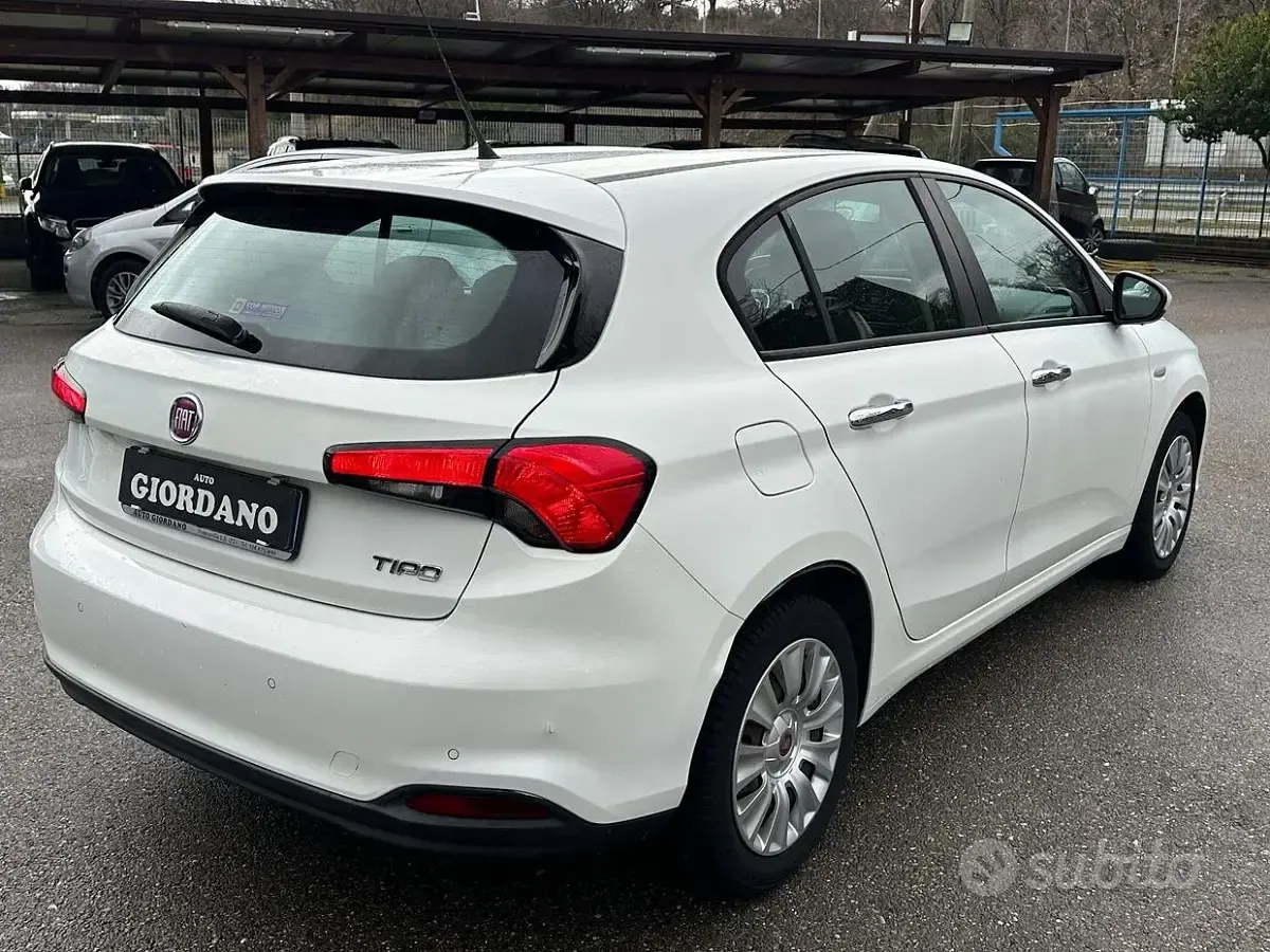Usata Fiat Tipo Business 95 CV (69 kW) 2017 Bianco Utilitaria