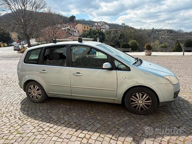 Usata Ford C-MAX 136 CV (100 kW) 2004 Monovolume