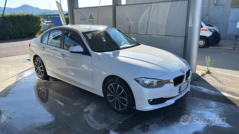 Usata BMW 320 Efficient Dynamics 163 CV (119 kW) 2013 Bianco Berlina