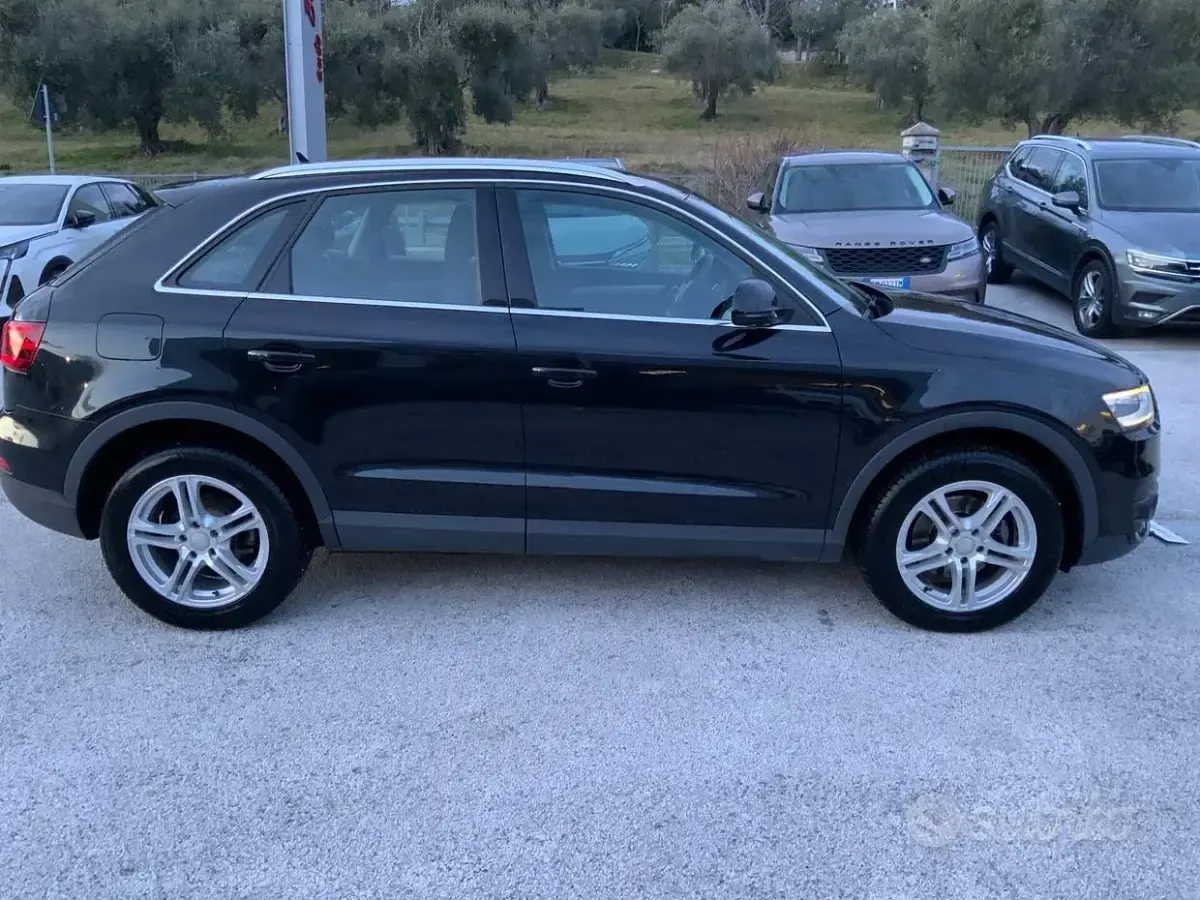Usata Audi Q3 Advanced 177 CV (130 kW) 2011 Nero SUV
