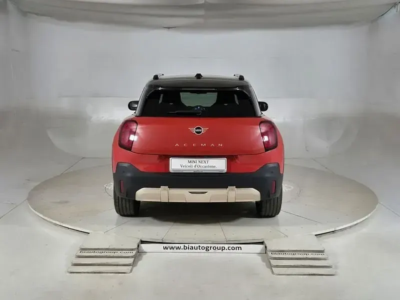 Usata Mini Aceman Favoured 135 kW (184 CV) 2025 Arancione SUV