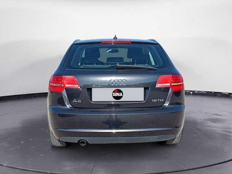 Usata Audi A3 Sportback Ambition 105 CV (77 kW) 2010 Nero Utilitaria