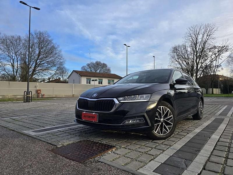 Nero Usata 2021 Skoda Octavia Style Station wagon | 16.800 € (Buon prezzo) - Immagine 1/4