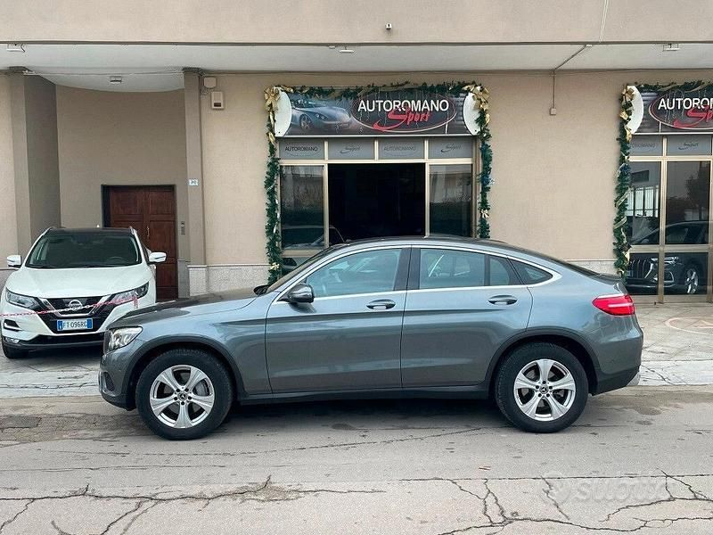 Usata Mercedes GLC250 Business 204 CV (150 kW) 2018 Grigio SUV