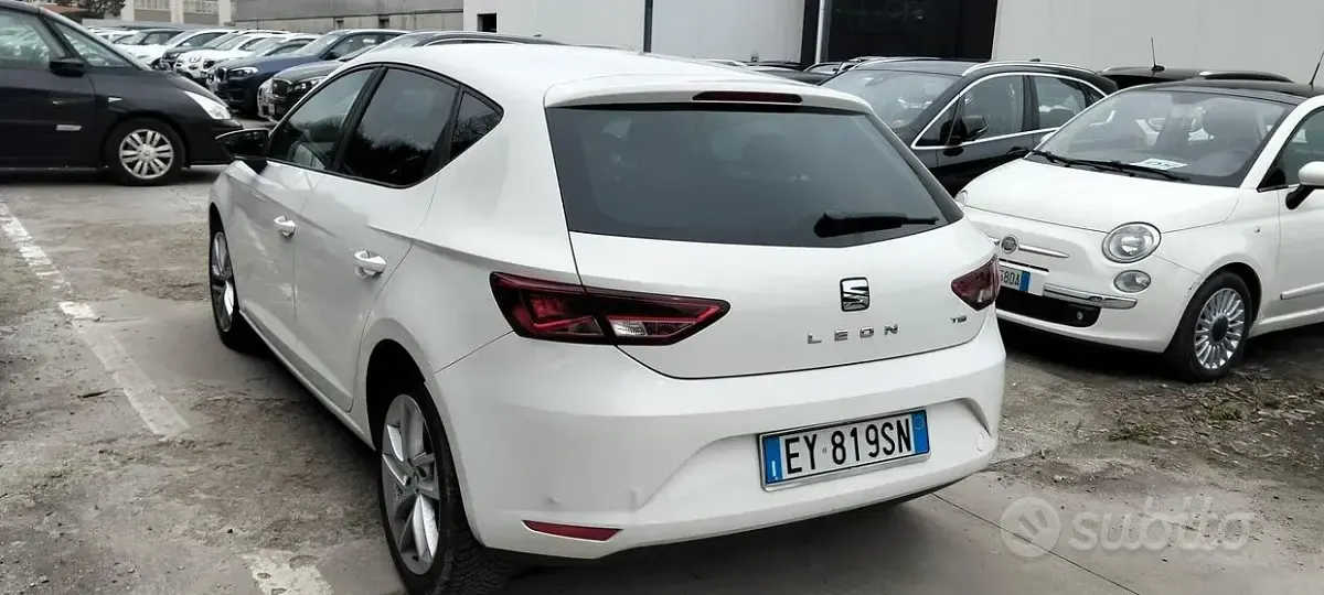 Usata Seat Leon Style 110 CV (80 kW) 2015 Bianco Berlina