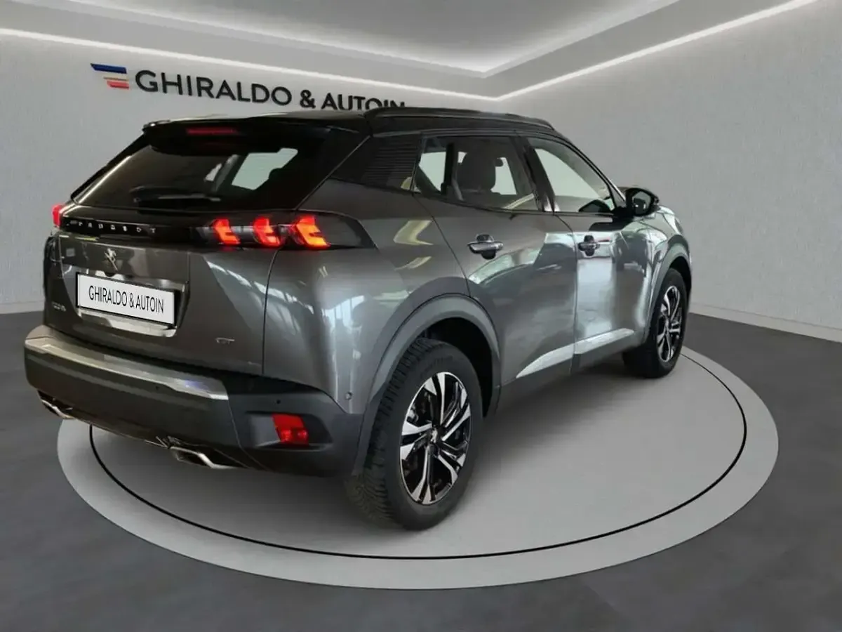 Usata Peugeot 2008 Allure 131 CV (96 kW) 2022 Grigio SUV