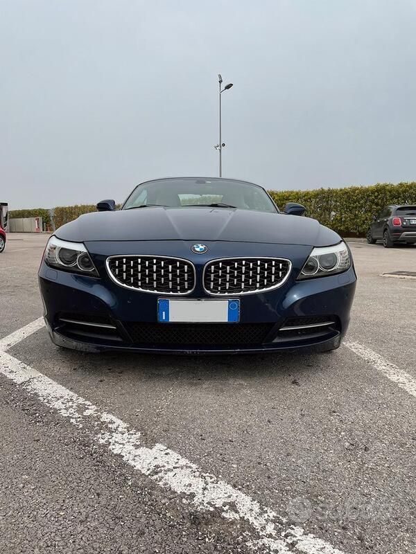 Usata BMW Z4 204 CV (150 kW) 2010 Blu Cabrio