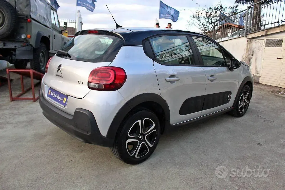 Usata Citroën C3 Shine 75 CV (55 kW) 2018 Grigio Utilitaria