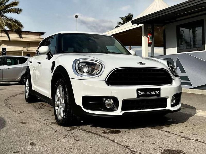Usata Mini One D Countryman Business 116 CV (85 kW) 2018 Bianco SUV