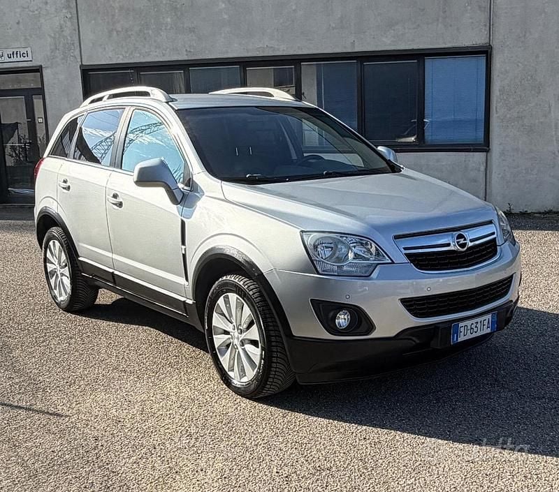 Usata Opel Antara Cosmo 163 CV (119 kW) 2016 Grigio SUV