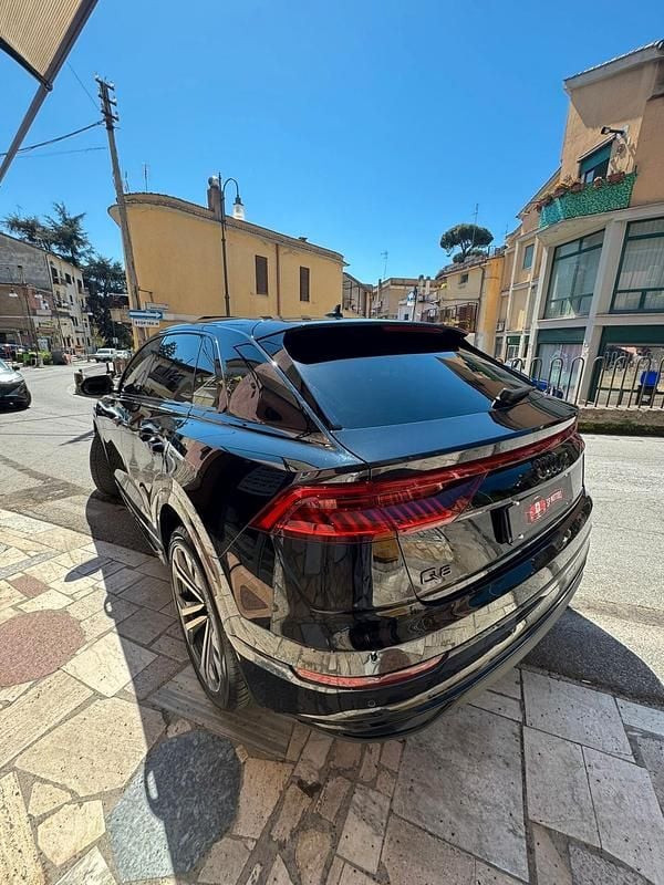 Usata Audi Q8 S-Line 286 CV (210 kW) 2020 Nero SUV
