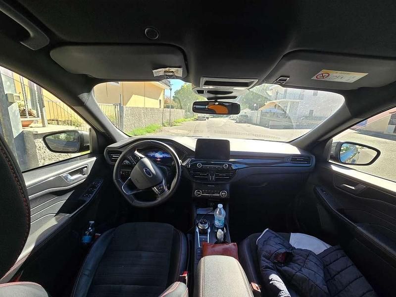 Usata Ford Kuga ST-Line X 163 CV (119 kW) 2022 Grigio SUV