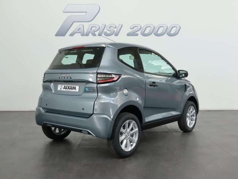 Nuova Aixam AMBITION Pack 2025 Grigio titanio Utilitaria