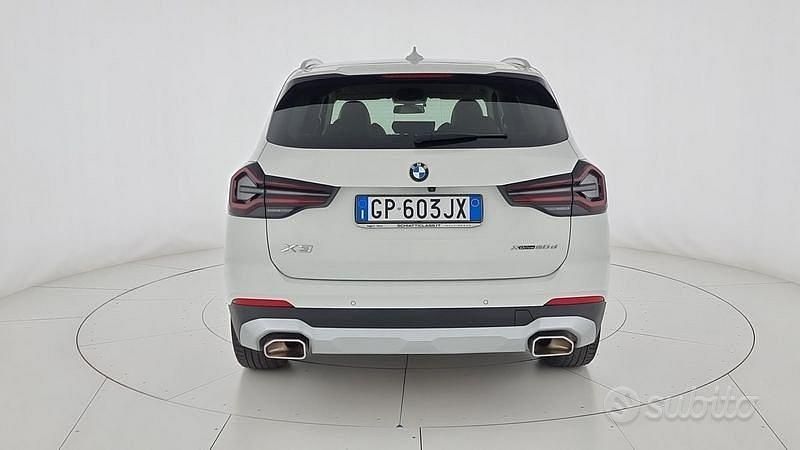 Usata BMW X3 Comfort Edition 190 CV (139 kW) 2023 Bianco SUV