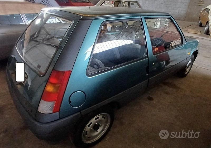 Usata Renault R5 Campus 41 CV (30 kW) 1988 Verde(met.) Utilitaria