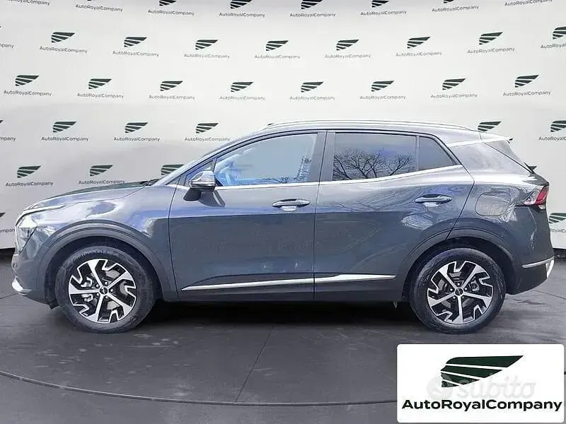 Usata Kia Sportage Style 230 CV (169 kW) 2023 Grigio SUV