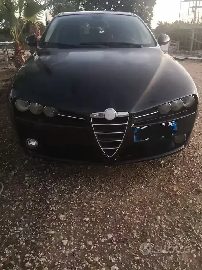 Usata Alfa Romeo 159 140 CV (102 kW) 2006 Nero Station wagon