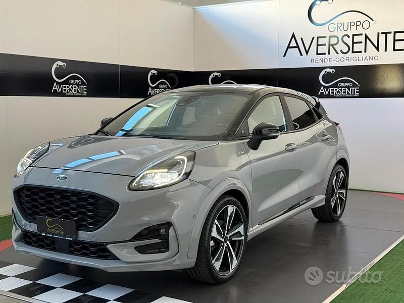 Usata Ford Puma ST-Line X 125 CV (91 kW) 2022 Grigio Berlina