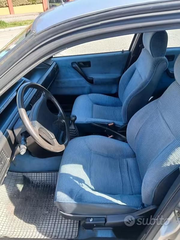 Usata Fiat Tipo 56 CV (41 kW) 1989 Grigio Utilitaria