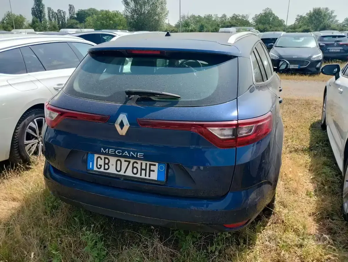 Usata Renault Mégane GrandTour 116 CV (85 kW) 2020 Blu Station wagon