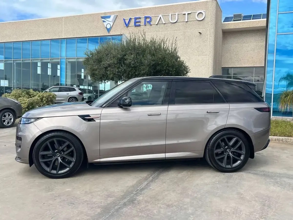 Usata Land Rover Range Rover Sport HSE Dynamic 249 CV (183 kW) 2023 Bronzo SUV