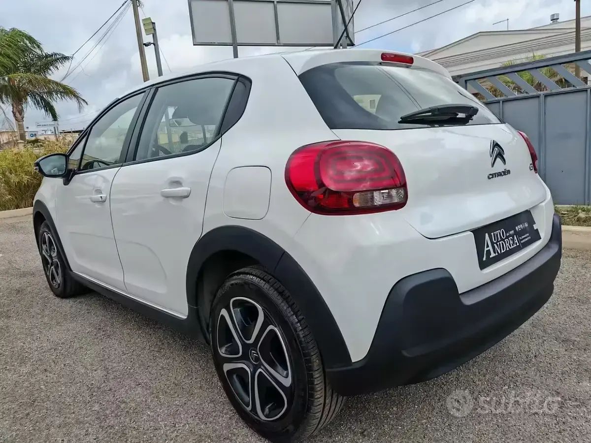 Usata Citroën C3 102 CV (75 kW) 2022 Bianco Utilitaria