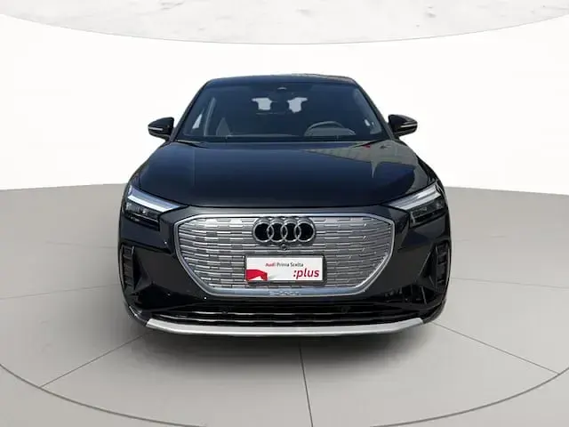 Nuova Audi Q4 Sportback e-tron Advanced 210 kW (286 CV) 2025 Nero mito metallizzato SUV