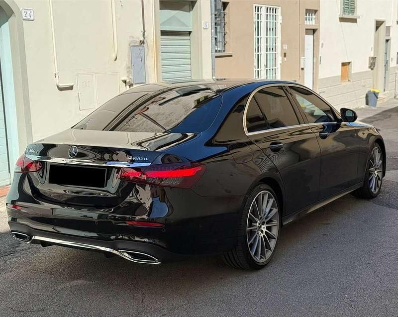 Usata Mercedes E300 AMG line 265 CV (194 kW) 2021 Berlina