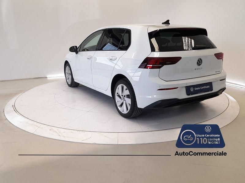 Usata VW Golf VIII Edition 204 CV (150 kW) 2025 Bianco Utilitaria