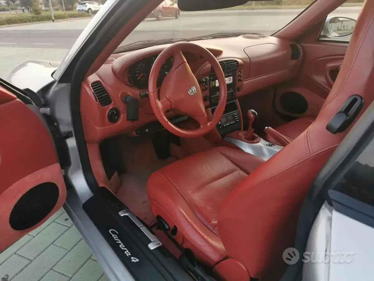 Usata Porsche 911 Carrera 300 CV (220 kW) 2000 Coupé