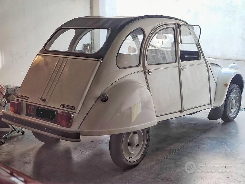 Usata Citroën 2CV 29 CV (21 kW) 1983 Bianco Berlina