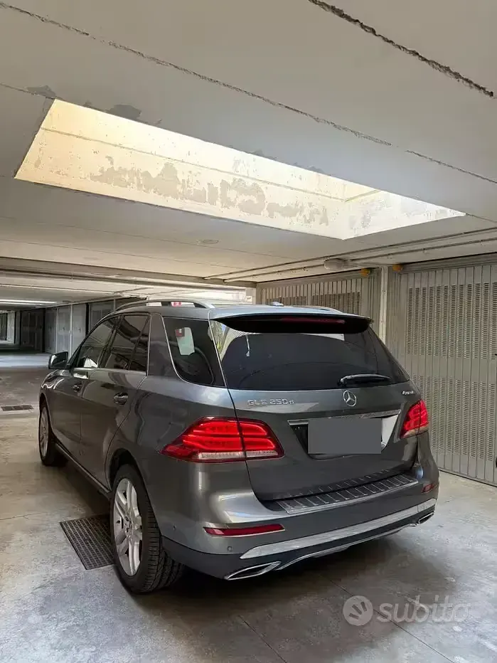 Usata Mercedes 250 204 CV (150 kW) 2019 Grigio Station wagon