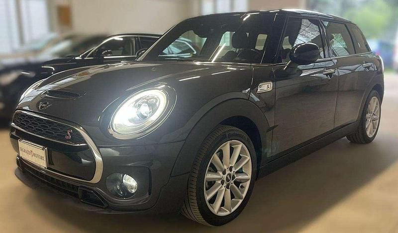 Usata Mini Cooper SD Clubman 190 CV (139 kW) 2019 Grigio scuro Station wagon
