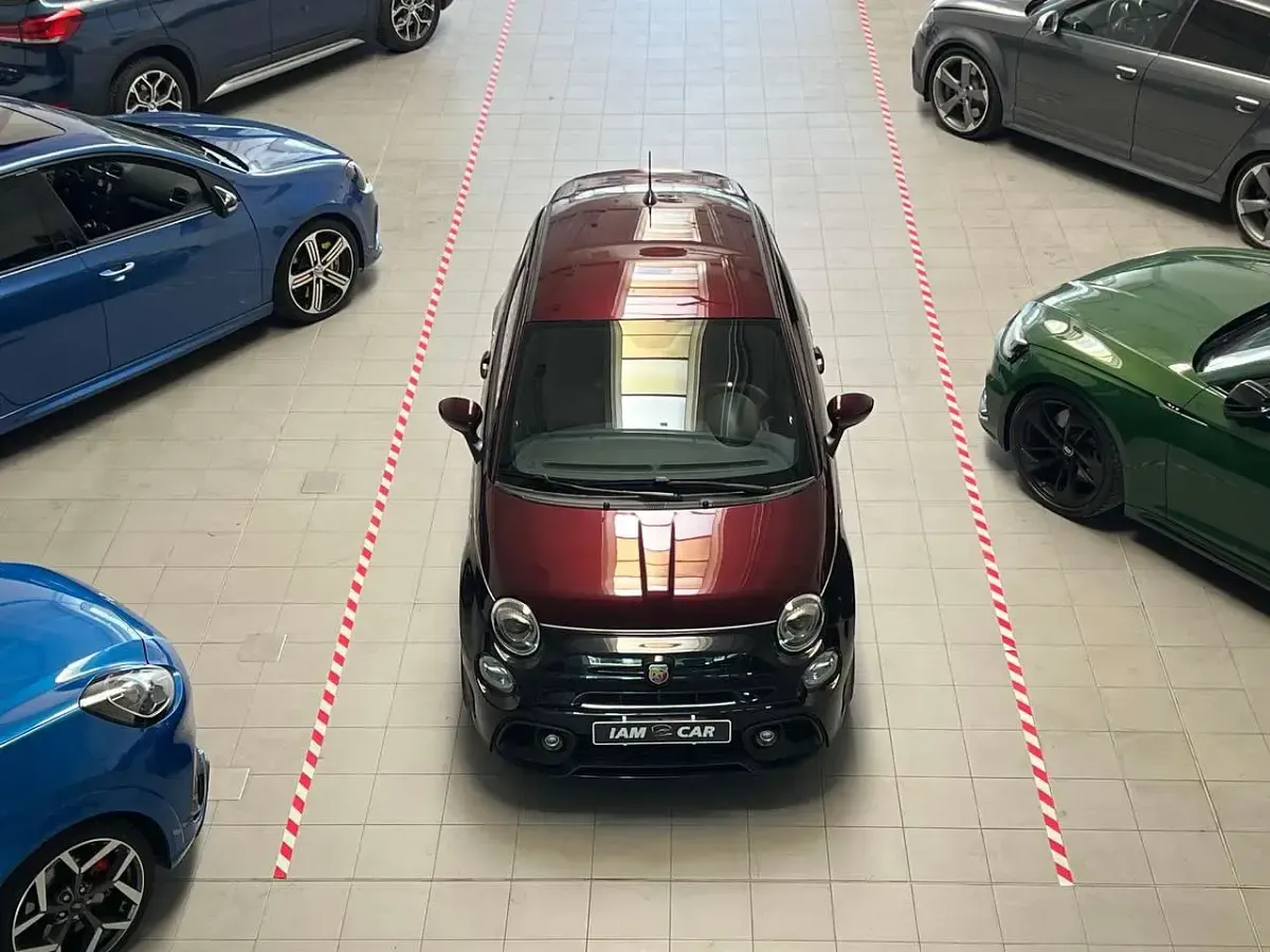 Usata Abarth 595 Pista 165 CV (121 kW) 2020 Roso/nero Utilitaria