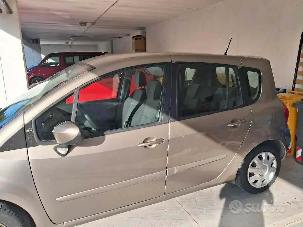 Usata Renault Modus 101 CV (74 kW) 2010 Monovolume