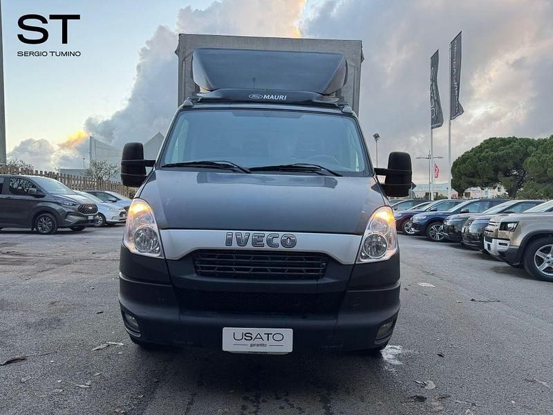 Usata Iveco Daily 145 CV (106 kW) 2012 Nero Cabrio
