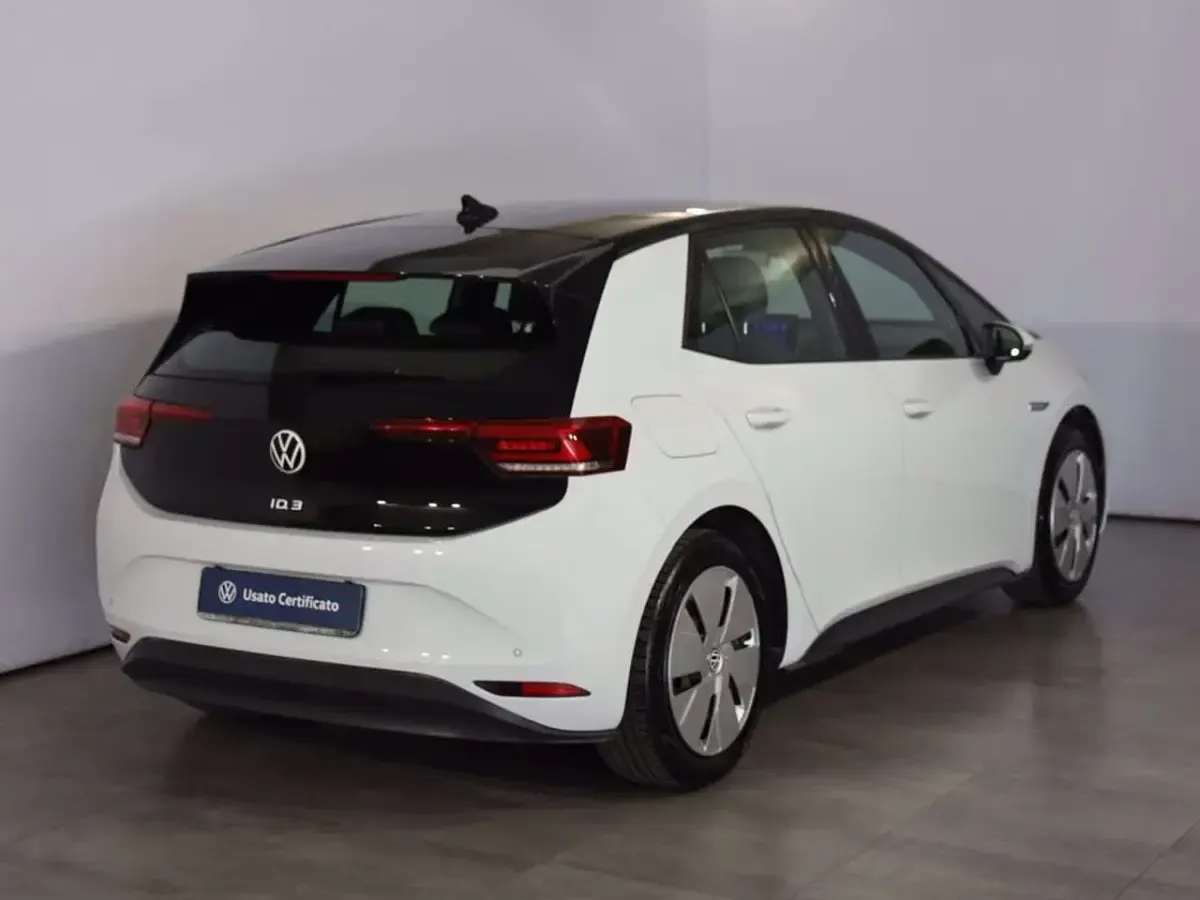 Usata VW ID.3 Pure 110 kW (150 CV) 2021 Blanco nevada nero Utilitaria