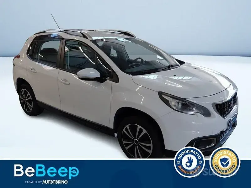 Usata Peugeot 2008 Active 82 CV (60 kW) 2017 Bianco pastello SUV