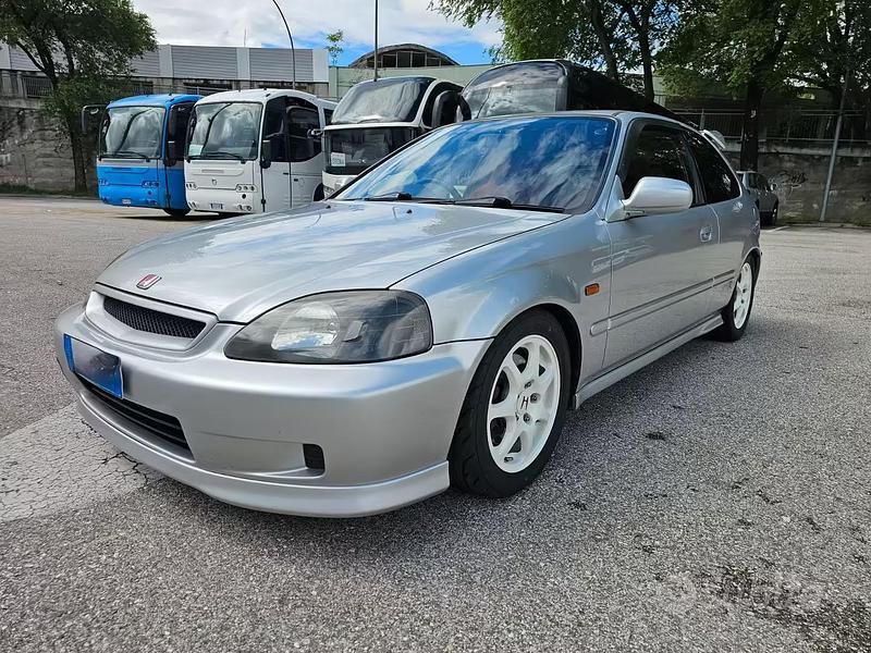 Usata Honda Civic Type R 2024 Grigio Coupé