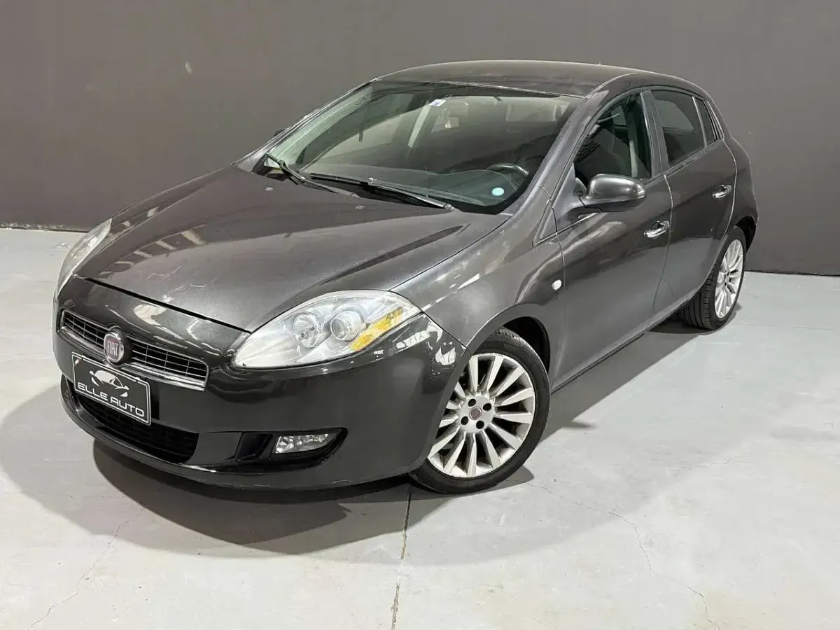 Usata Fiat Bravo Dynamic 120 CV (88 kW) 2011 Grigio Utilitaria