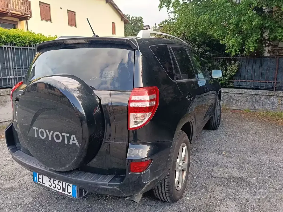 Gebraucht Toyota RAV4 150 PS (110 kW) 2012 Schwarz SUV